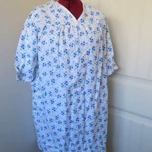 NWOT Adaptive Nightgown Disabled Seniors Small 100% Cotton (K92)